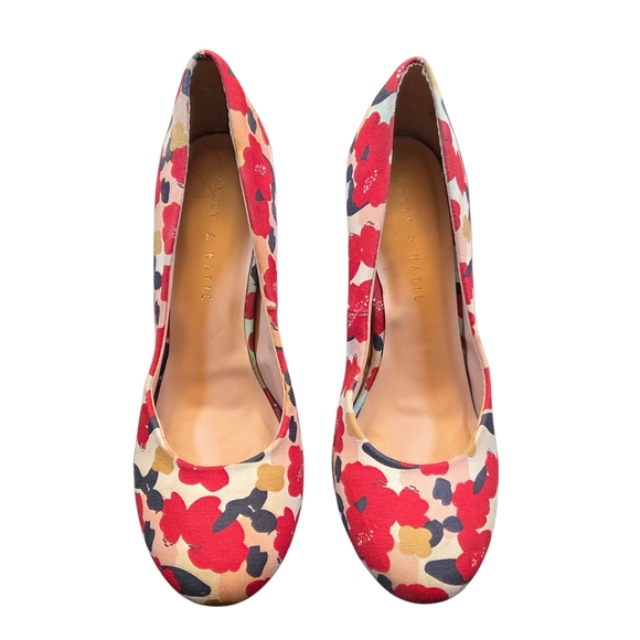 Kelly & Katie Shoes - Kelly & Katie Red Floral Heels Size 8